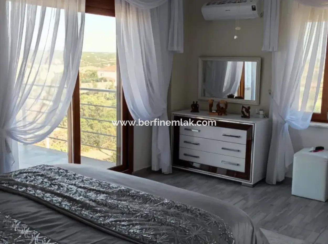 Luxusvilla Zum Verkauf In Yesiltepe