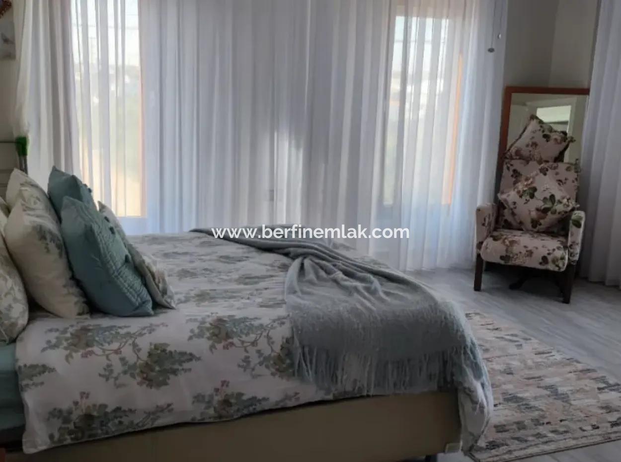 Luxusvilla Zum Verkauf In Yesiltepe