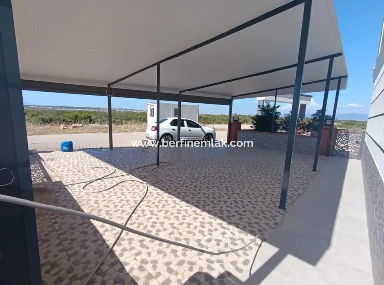 Villen Mit Meerblick In Der Nachbarschaft Von Didim Efeler