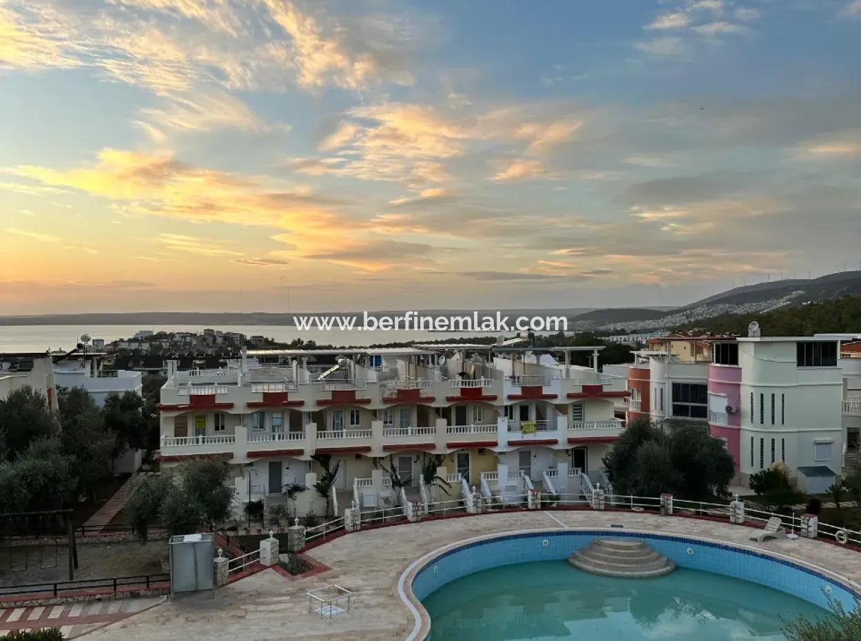 2 1 Villen Zum Verkauf In Einem Komplex In Akbukte