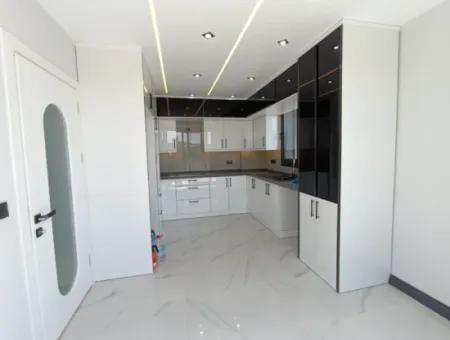 3 1 Villa Mit Pool Auf 300M2 Grundstück In Didim Efeler