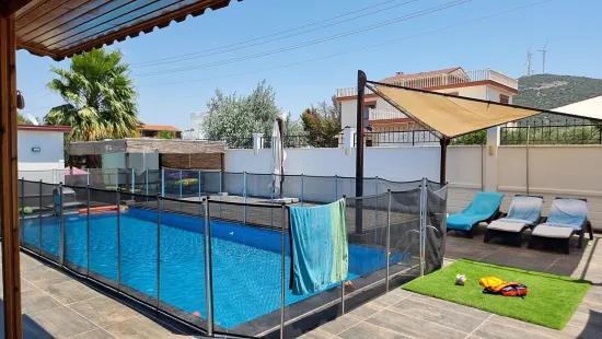 Detached villa Inside a 1400m2 plot In Didim