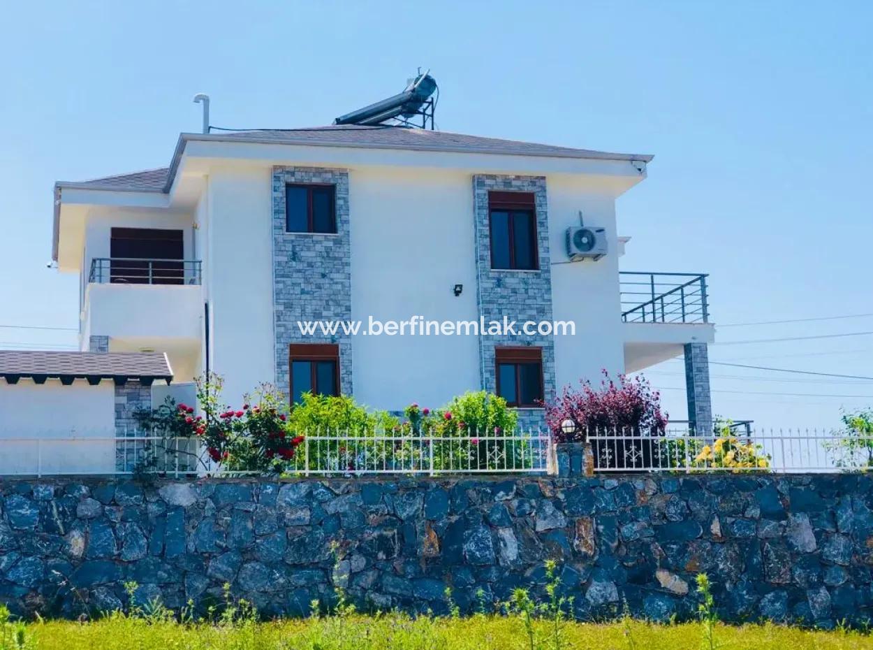 Luxury Villa For Sale In Yesiltepe
