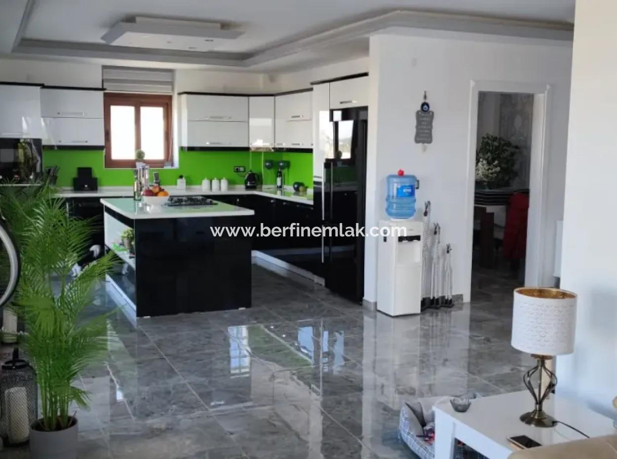 Luxury Villa For Sale In Yesiltepe