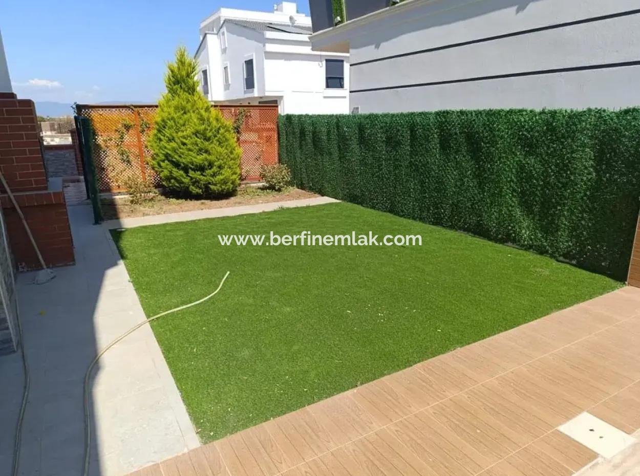 Sea View Villas In Didim Efeler Neighborhood