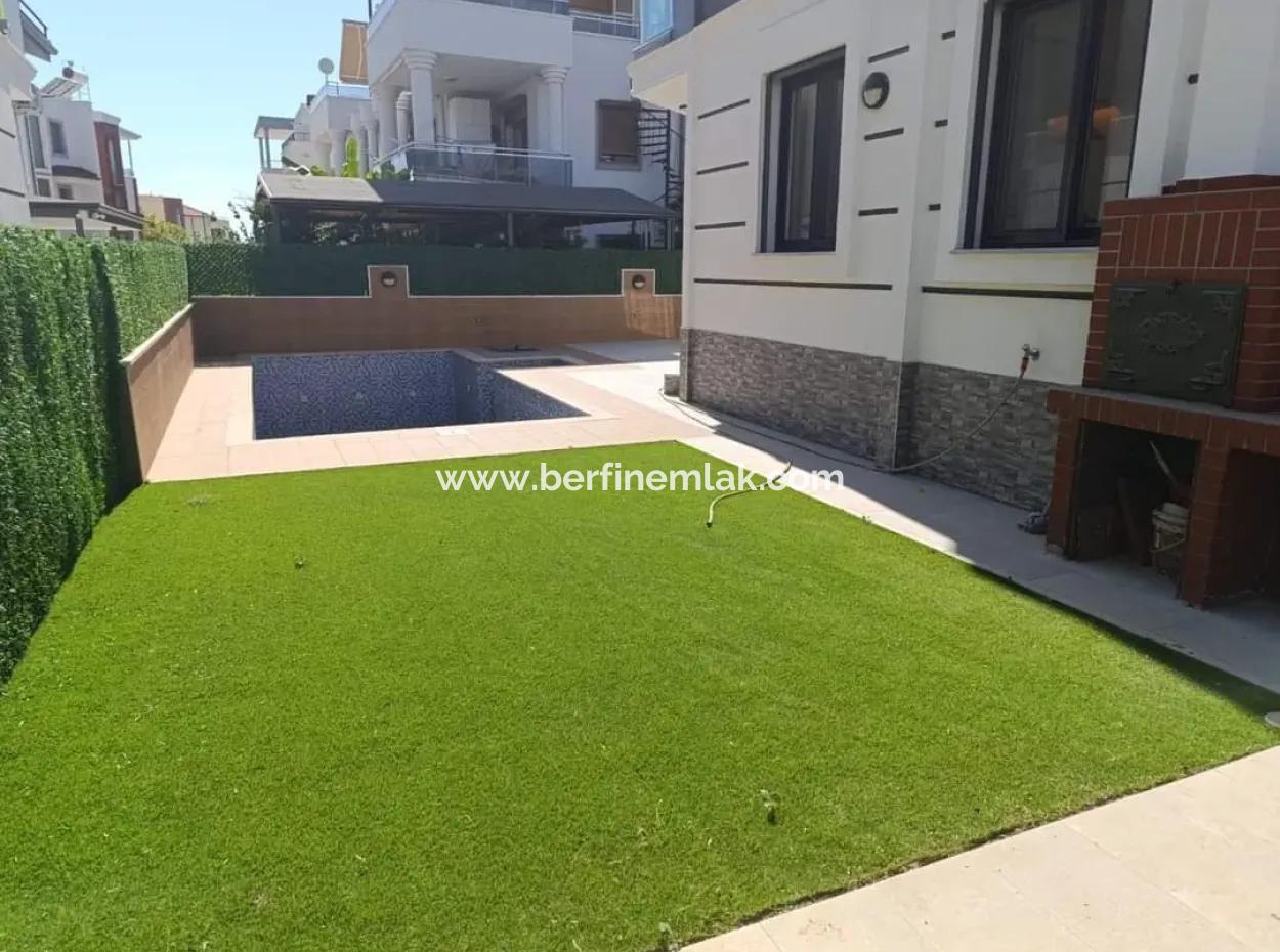 Sea View Villas In Didim Efeler Neighborhood