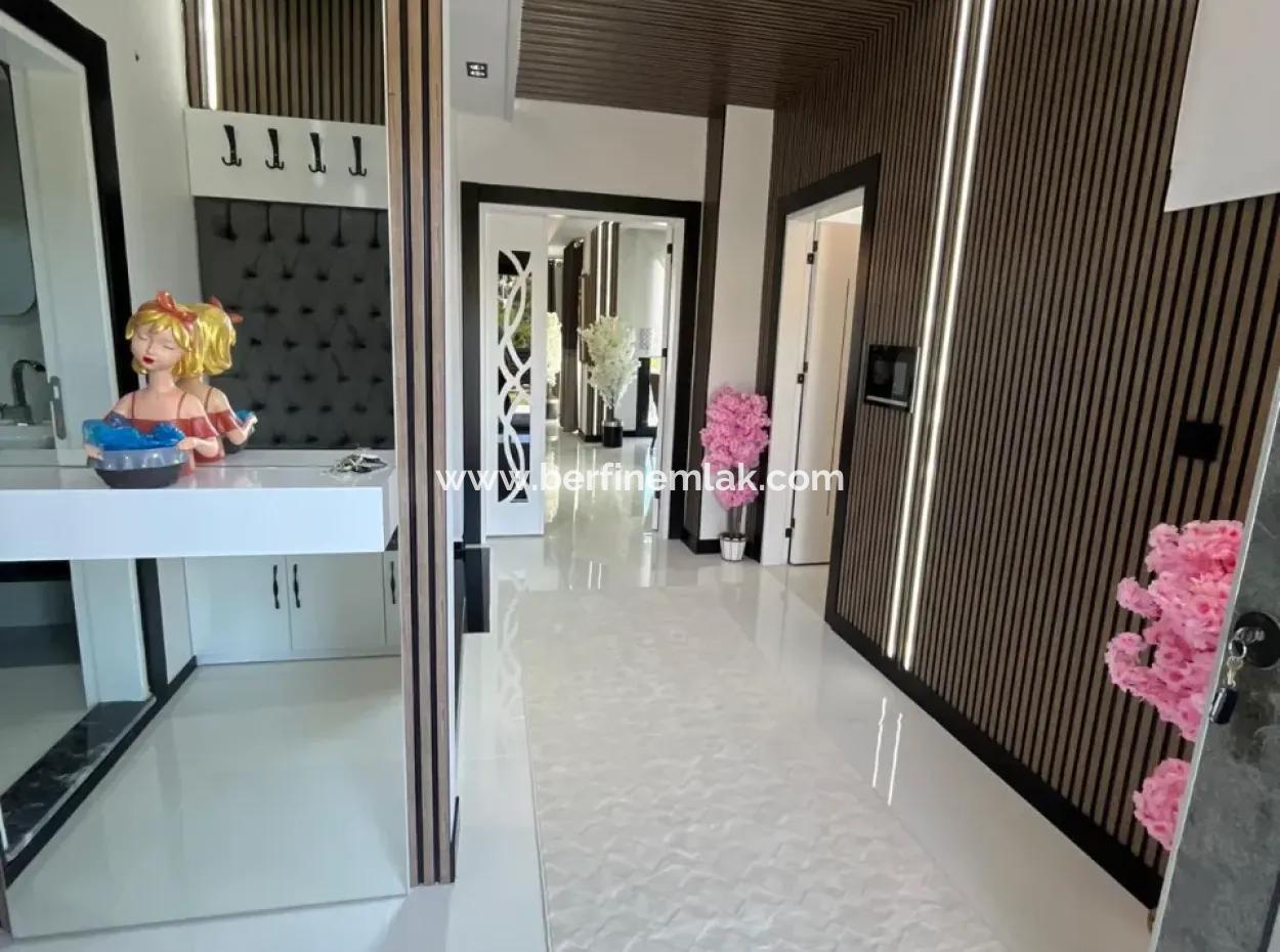 4 1 Fully Detached Villa With Pool In Aydin Didim Efeler Neighborhood