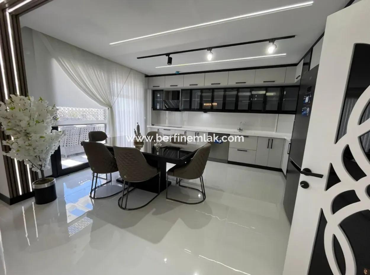 4 1 Fully Detached Villa With Pool In Aydin Didim Efeler Neighborhood