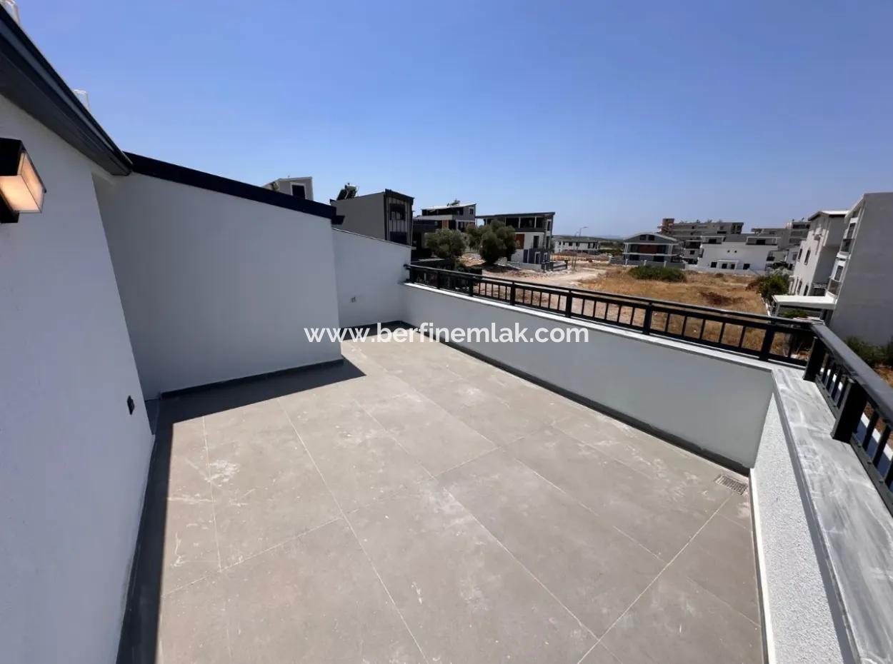 Aydin Hisar Mahallesinde3 1 Furnished Villa For Sale