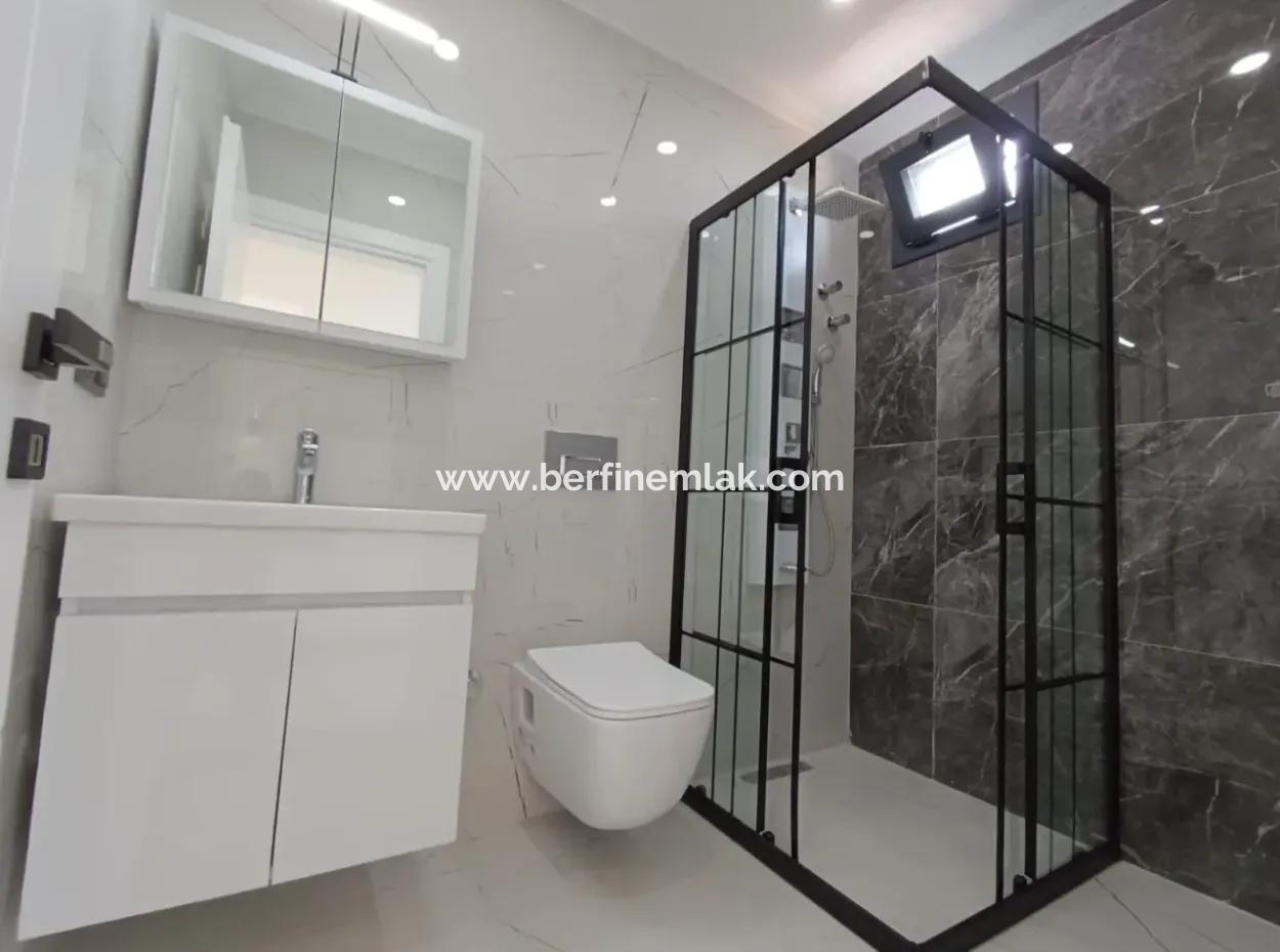 3 1 Villa With Pool In 300M2 Plot In Didim Efeler