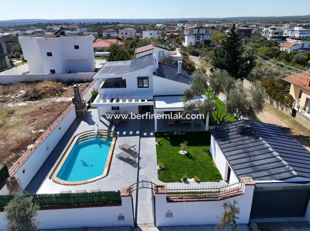 Didim''de Müstakil Havuızlu Bahçeli Villa