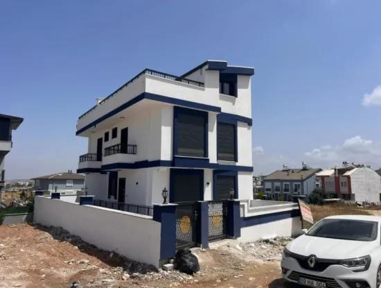 Aydin Hisar Mahallesinde3 1 Furnished Villa For Sale