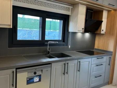 Detached Villa With Pool Close To The Sea In Çamlik Neighborhood Of Aydin Didimde
