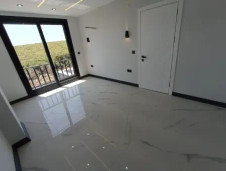 3 1 Villa With Pool In 300M2 Plot In Didim Efeler