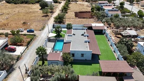 Didim'de 1400m2 Arsa İçerisinde Müstakil Villa