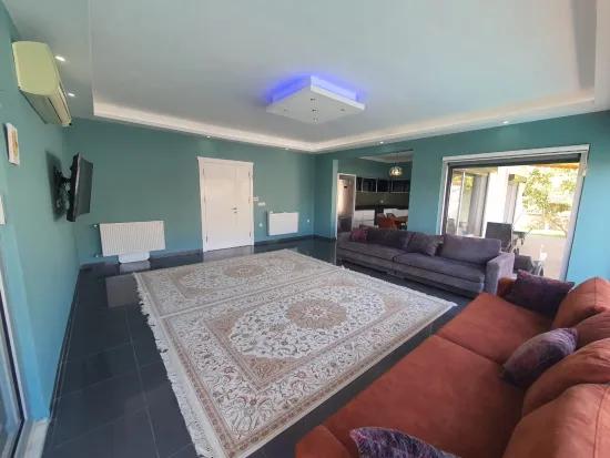 Didim'de 1400m2 Arsa İçerisinde Müstakil Villa