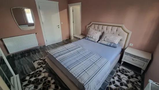 Didim'de 1400m2 Arsa İçerisinde Müstakil Villa
