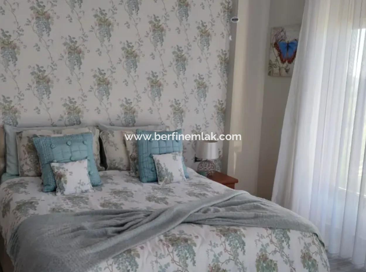 Yeşiltepede Satılık Lüks Villa