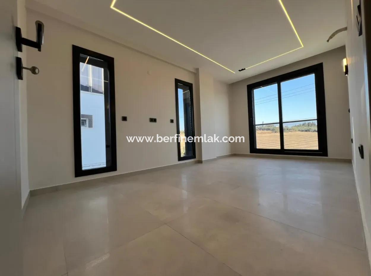 Aydın Didimde Hisar Mahallesinde 4+1 Satılık Villa