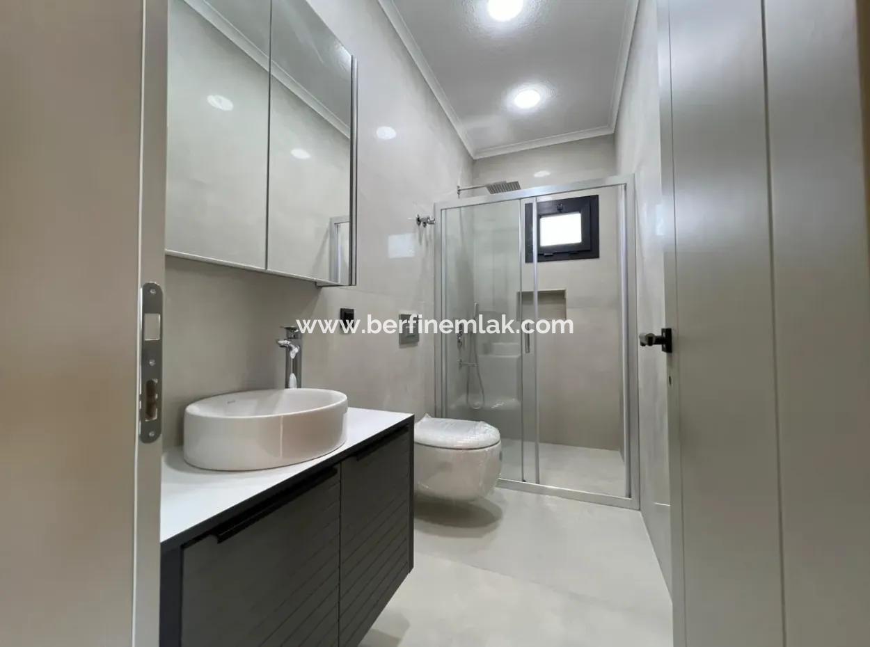 Aydın Didimde Hisar Mahallesinde 4+1 Satılık Villa