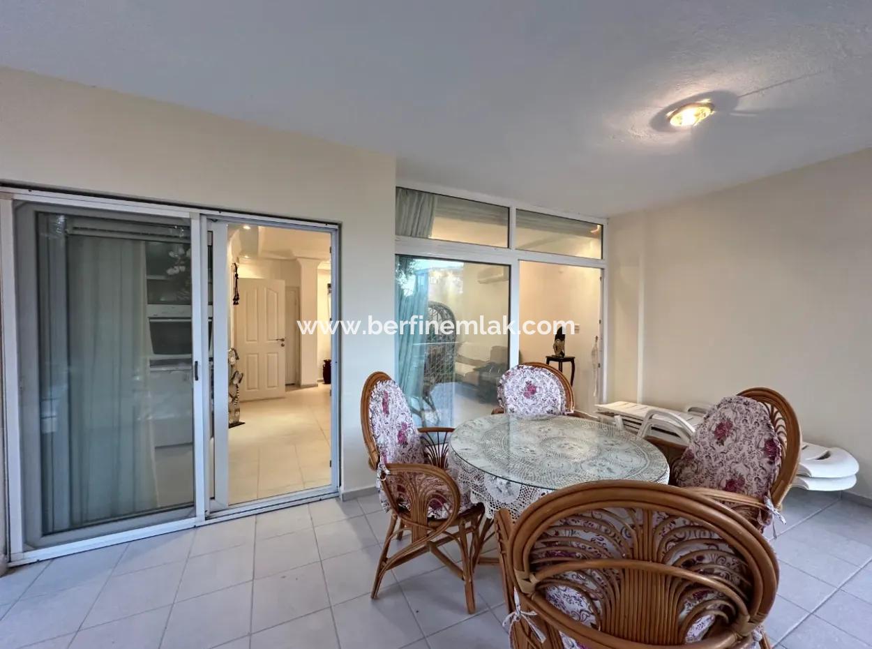 Akbükte Site İçerinde Satılık 2+1 Villa