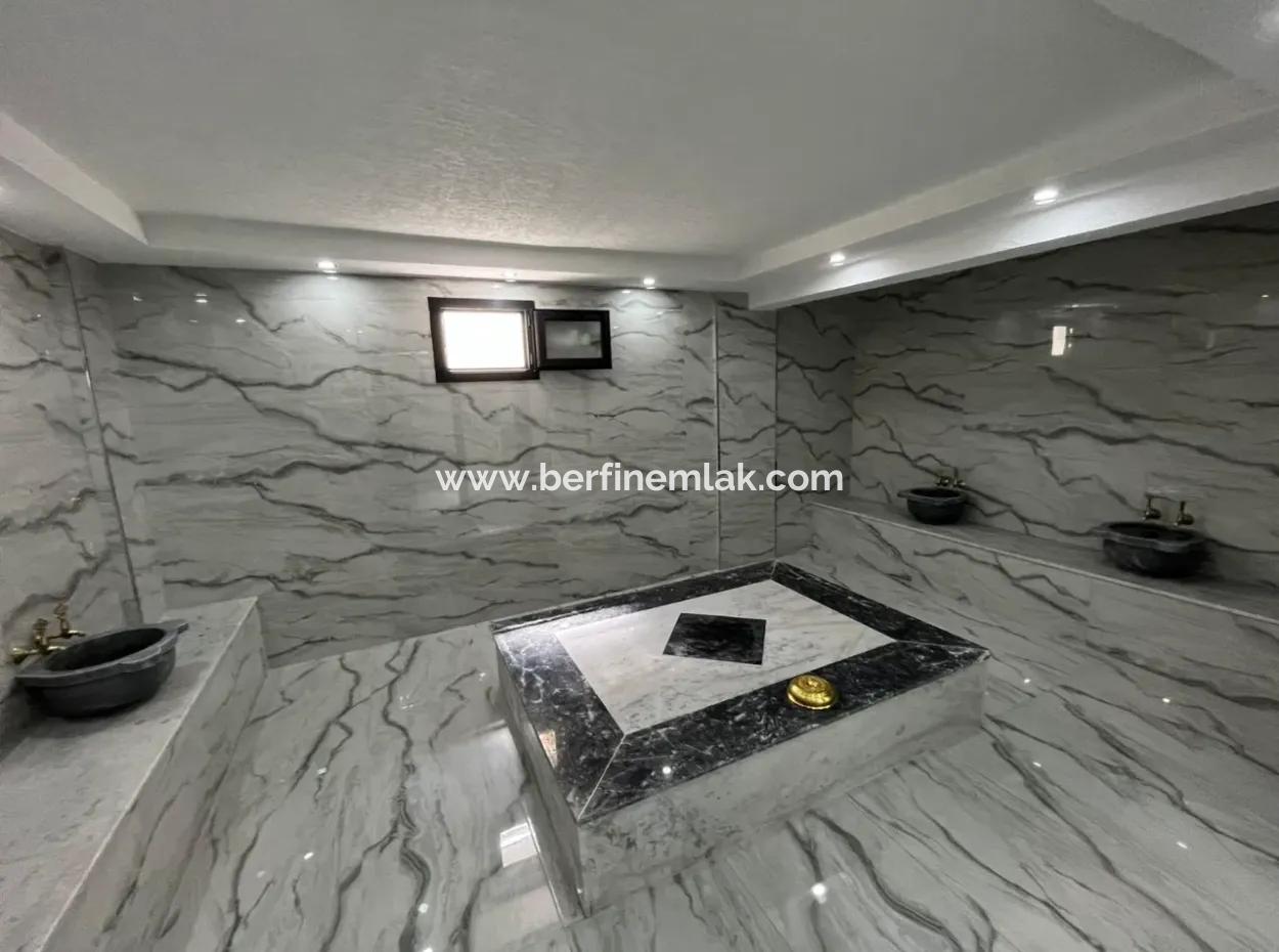 Aydın Didim Efeler Mahallesinde 4+1 Havuzlu Tam Müstakil Villa