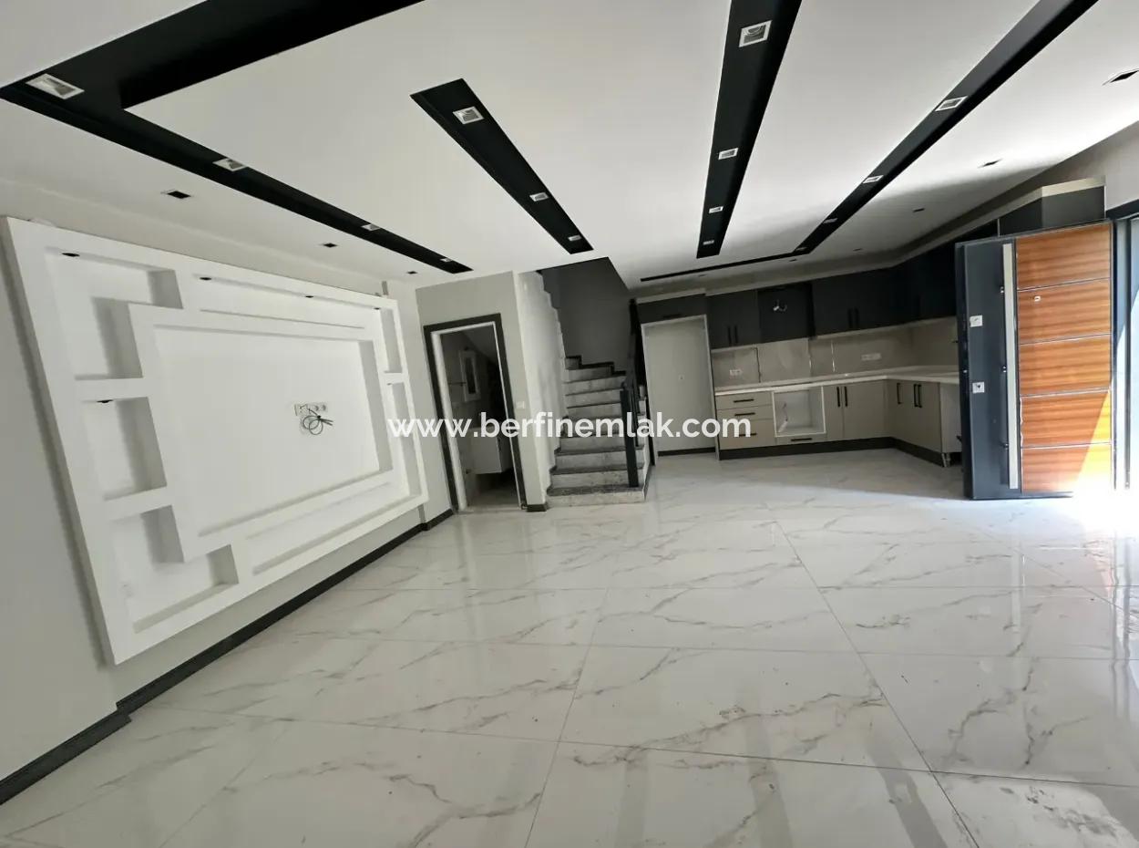 Didim Hisar Mahallesinde 3+1 Merkezi Konumda Satılık Villa