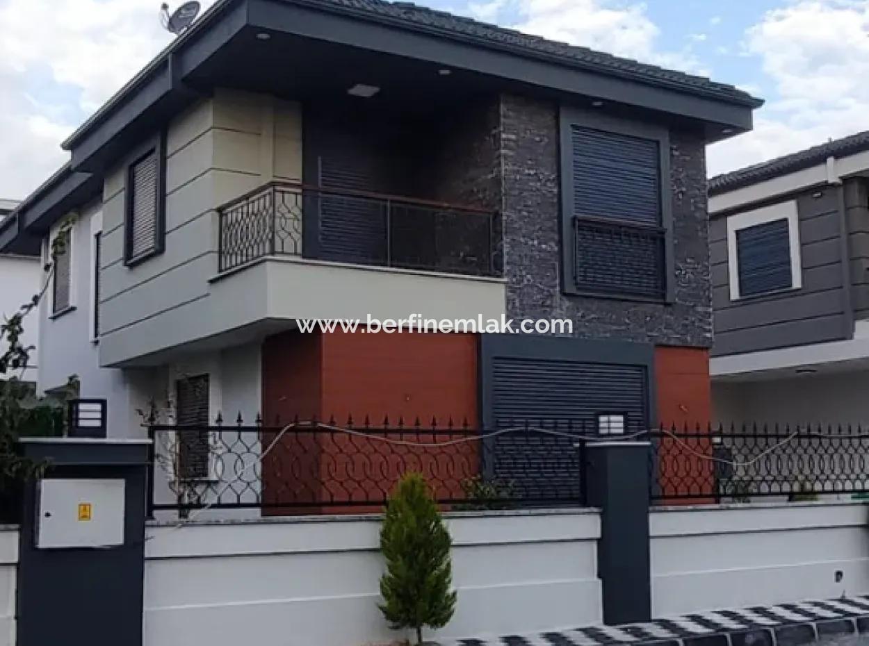 Aydın Didim Çamlıkta Denize Yürüme Mesafesinde Akıllı Tam Müstakil Villa