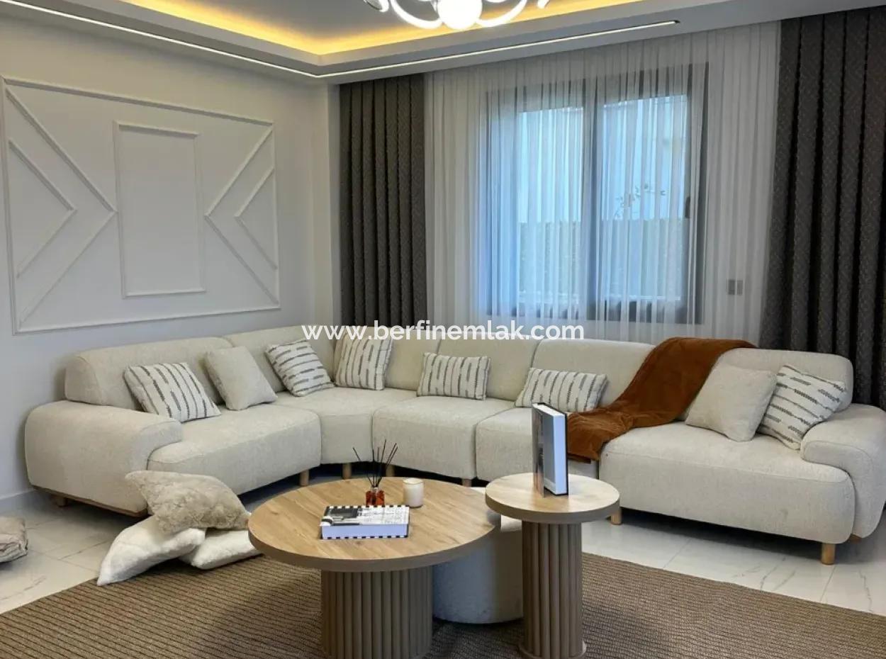 Aydın  Didimde Çamlık Mahallesinde Denize Yakın Müstakil Havuzlu Villa