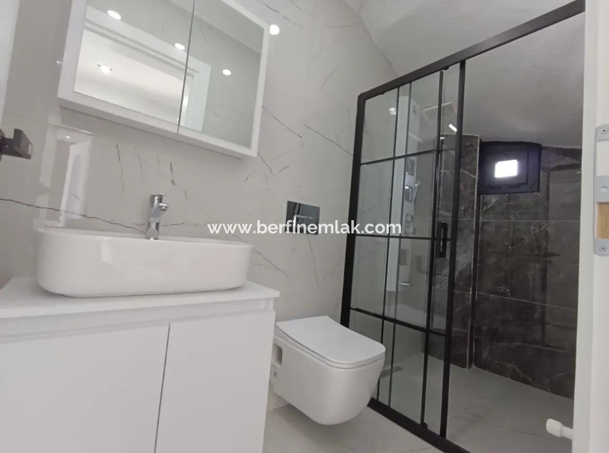 Didim Efelerde 300M2 Arsa İçinde  3+1 Havuzlu Villla