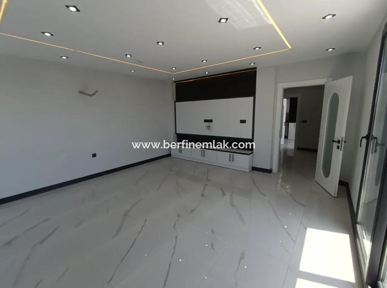 Didim Efelerde 300M2 Arsa İçinde  3+1 Havuzlu Villla