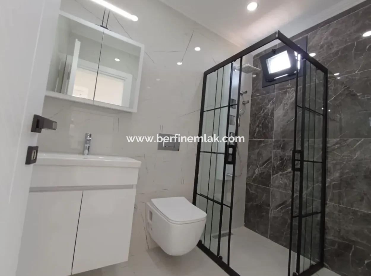 Didim Efelerde 300M2 Arsa İçinde  3+1 Havuzlu Villla