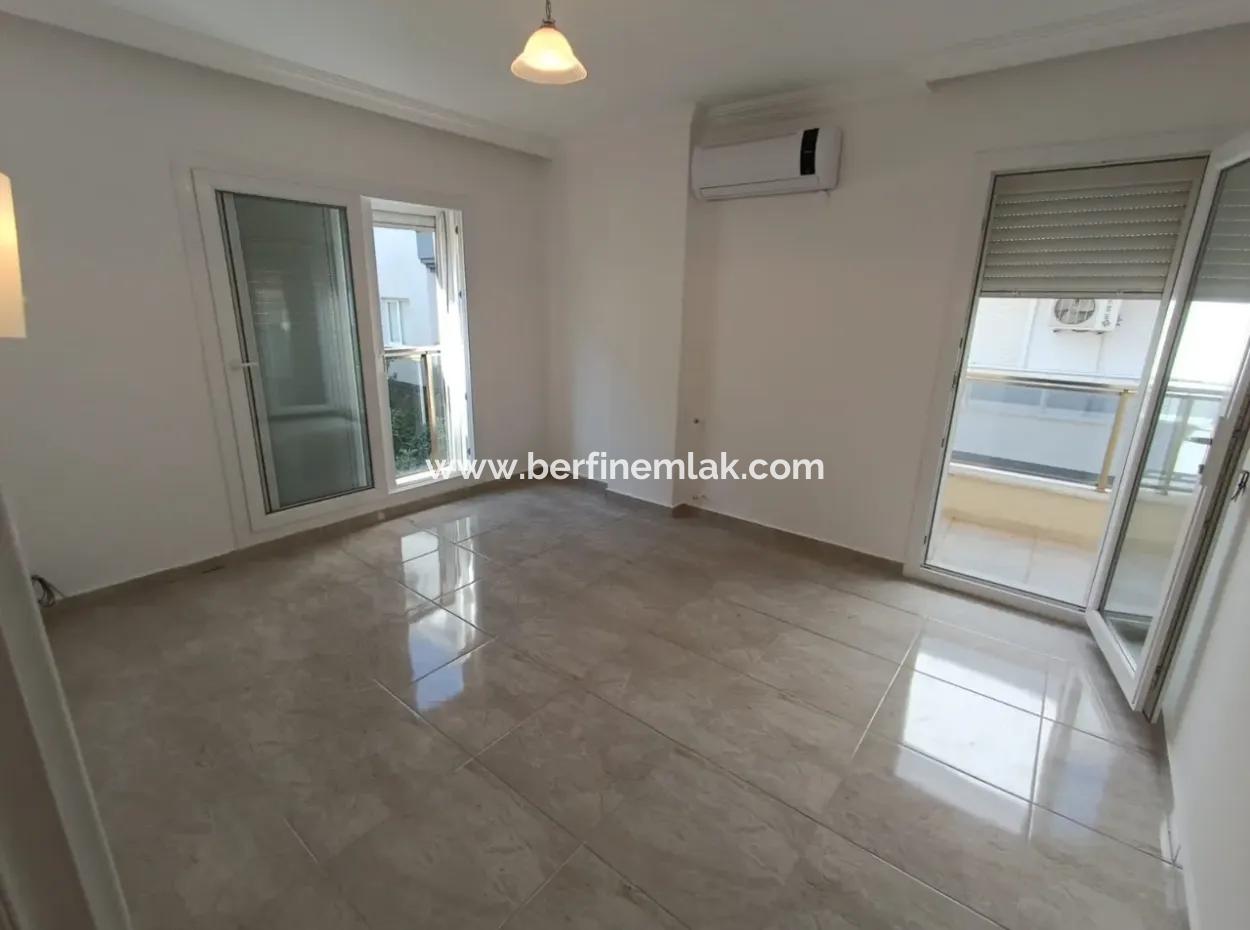 Didim Merkezi Konumda Bitişik Nizam  3+1  Villa