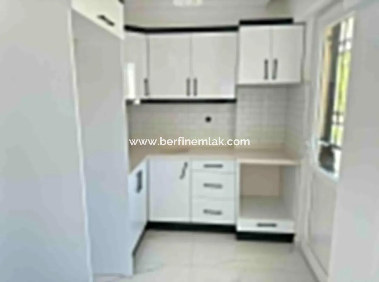 Didim   Efelerde  Liman Yoluna Sıfır 2+1 Daire