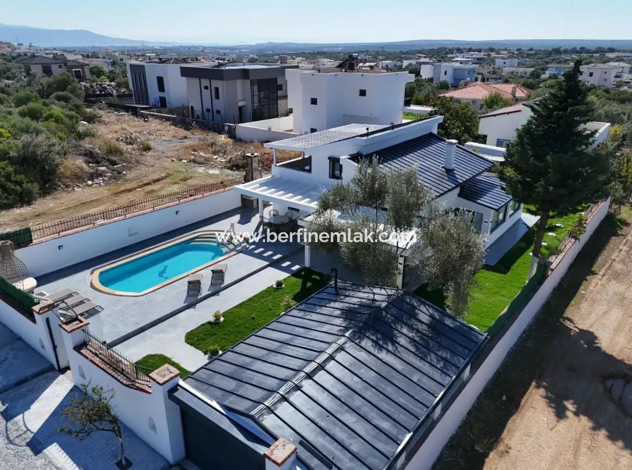 Didim''de Müstakil Havuzlu Bahçeli Villa
