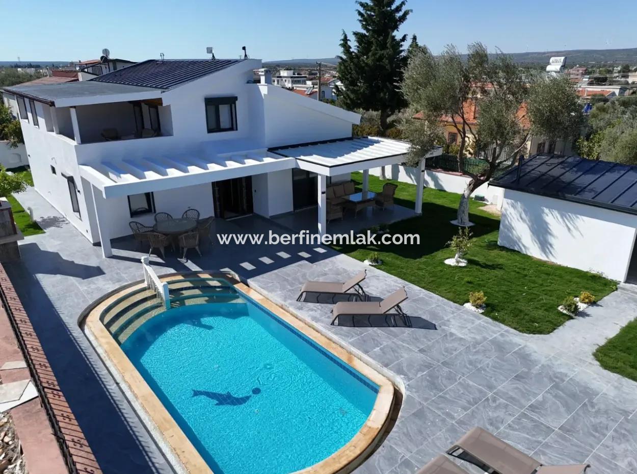 Didim''de Müstakil Havuzlu Bahçeli Villa