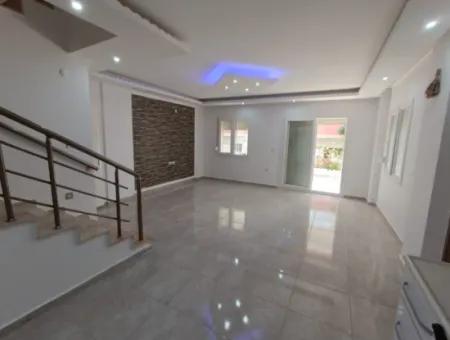 Didim Merkezi Konumda Bitişik Nizam  3+1  Villa